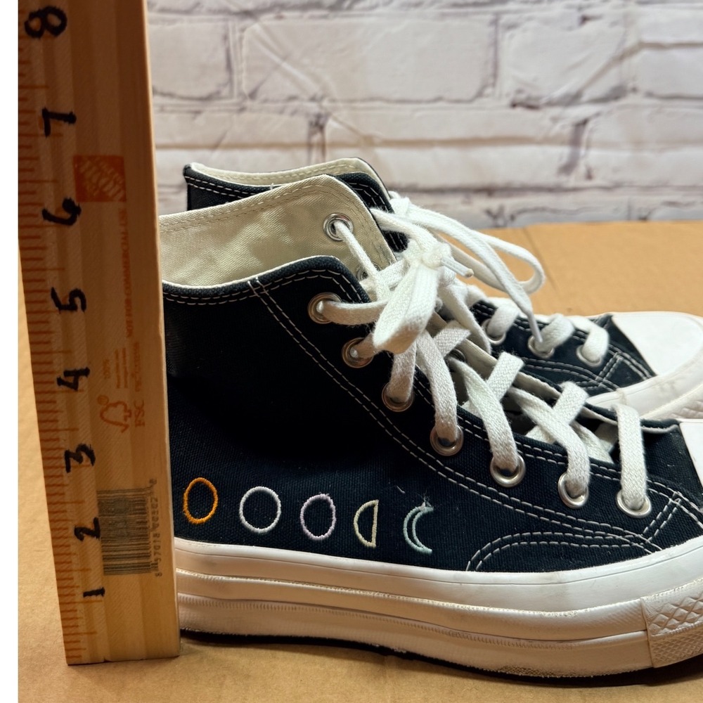 Converse Chuck 70 Hi Women 6.5 Black Moon Phase Celestial Embroidered A03738C - Picture 6 of 16